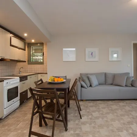 Golden Coast Boutique * Makris Gialos (Zakynthos)