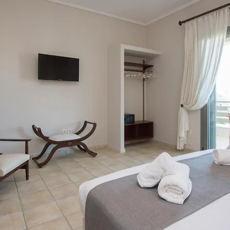 Golden Coast Boutique *