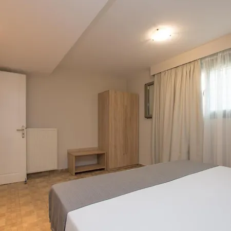 Villa Golden Coast Boutique